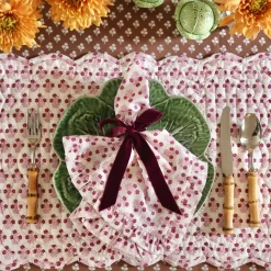 Discount Trudie Abigail Pink Scalloped Quilted Placemat