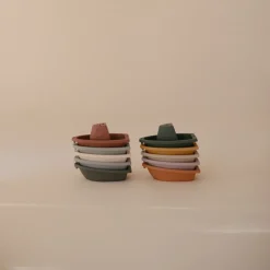 Outlet Mushie Bath Boats