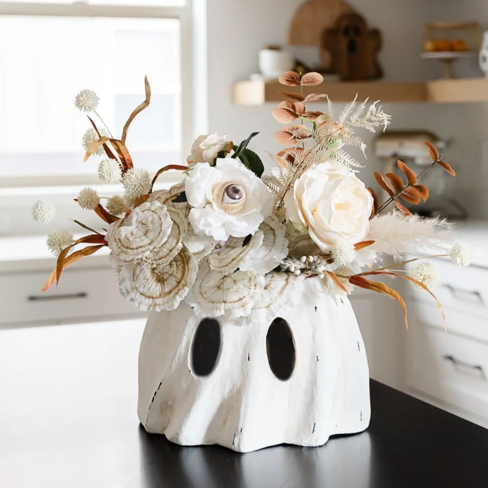Bethany Lowe Designs, Inc. Bethany Lowe Large Ghost Bucket