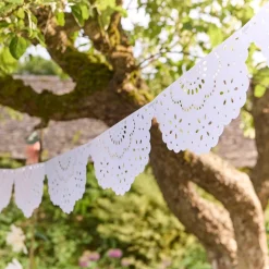 Clearance Meri Meri Broderie Anglaise Lace White Pennant Garland