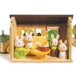 Hot Tender Leaf Bunny's Carrot Patch