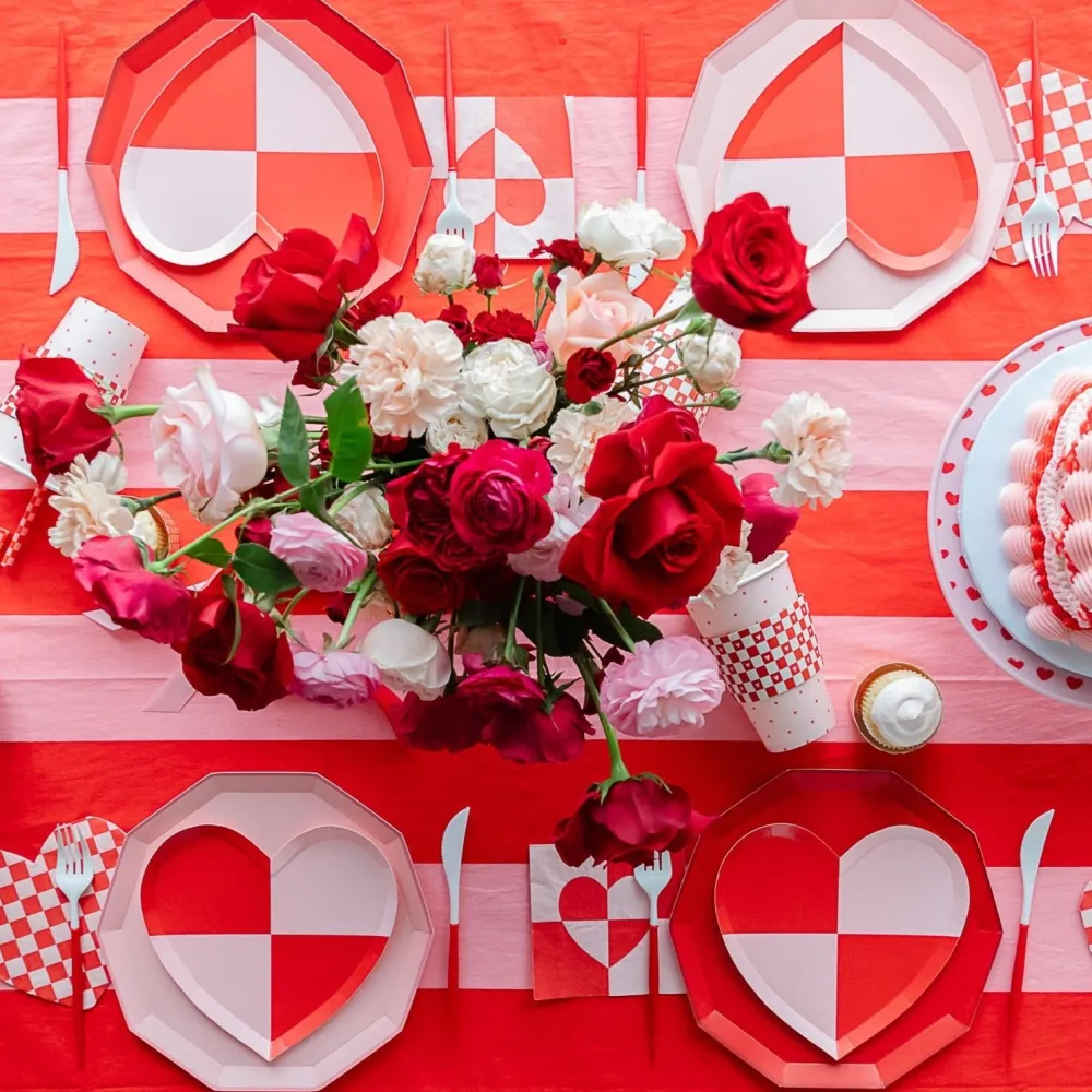 Online Bonjour Fete Check Mate Heart Large Napkins