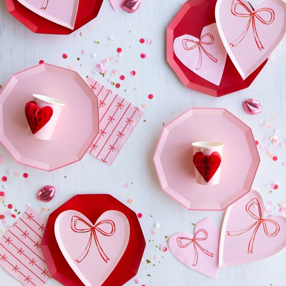 Hot Bonjour Fete Cherry Red Signature Large Plates