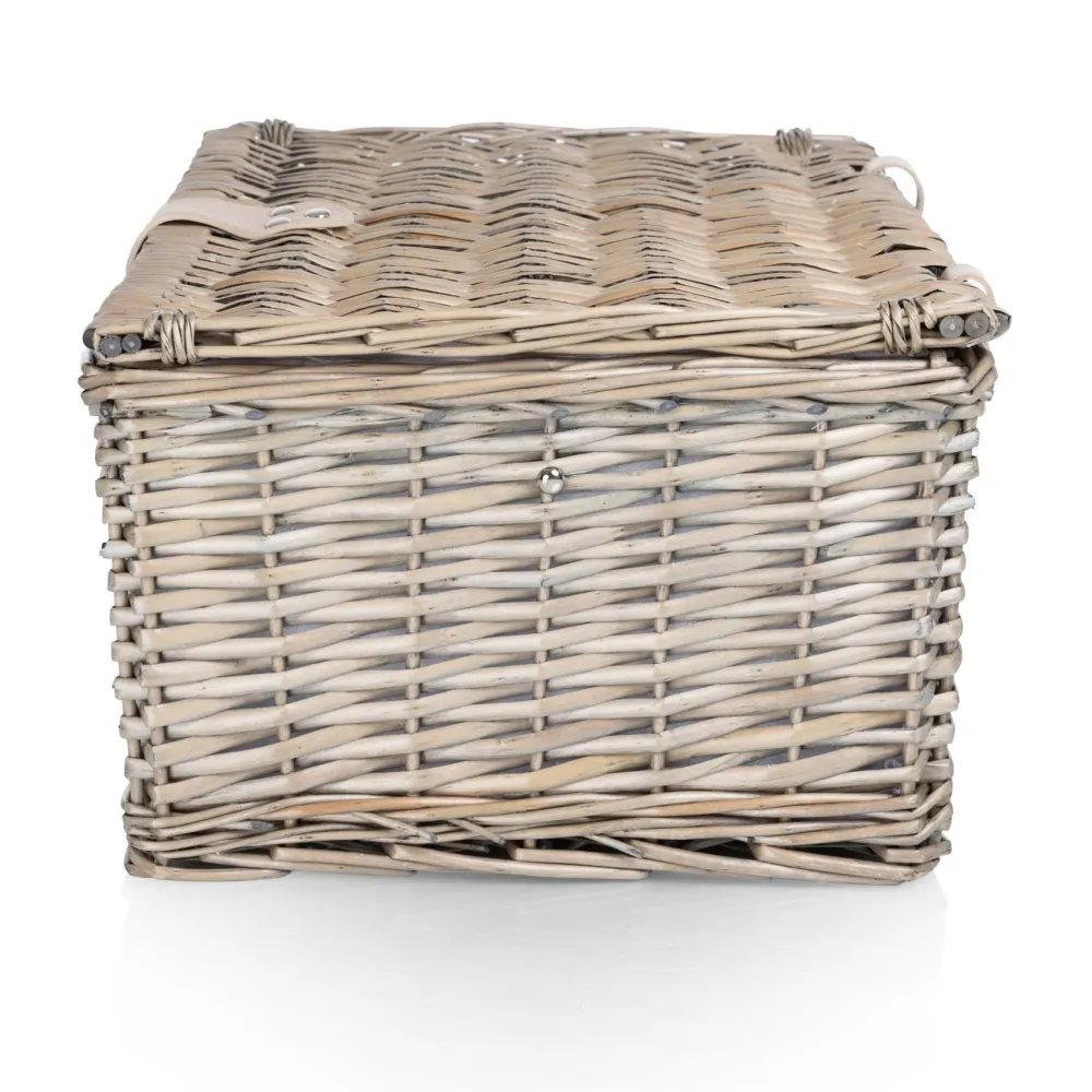 New Picnic Time Family of Brands Classic Picnic Basket for 2