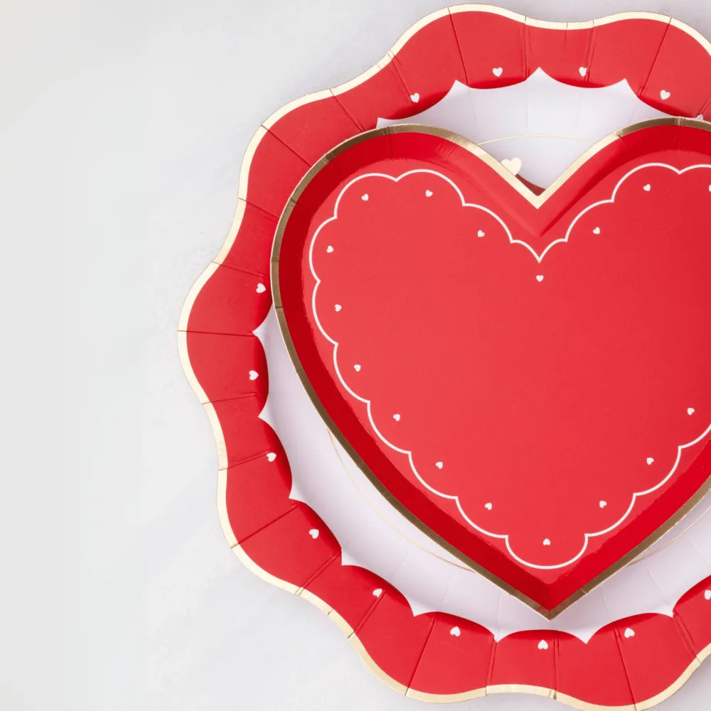 Bonjour Fete Elegant Valentine Heart Shaped Plates