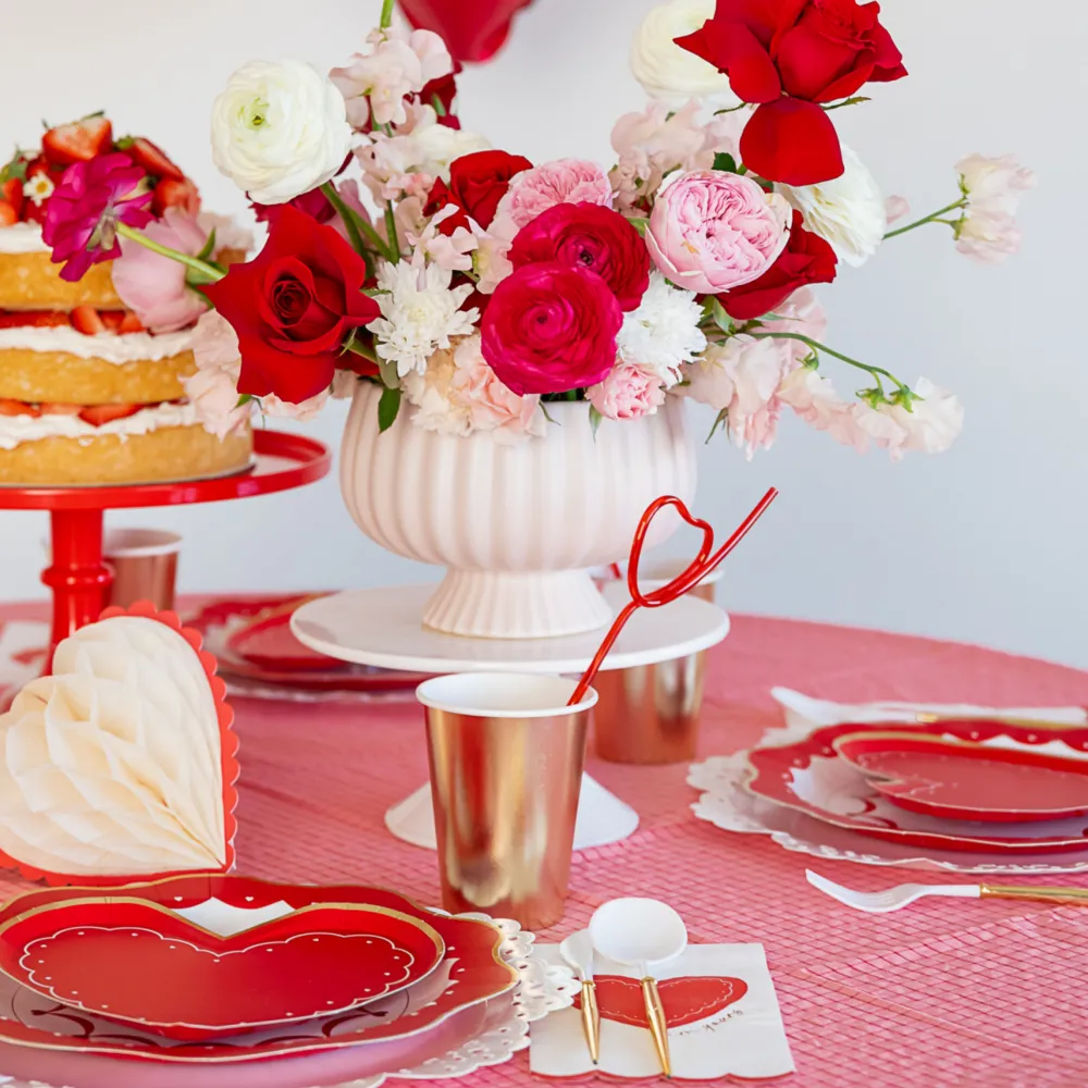 Bonjour Fete Elegant Valentine Heart Shaped Plates