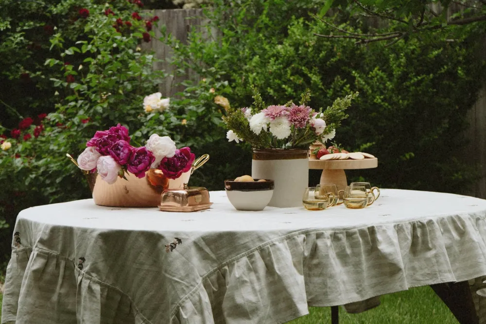 Sale Galley and Fen Flower and Stripes Ruffled Tablecloth