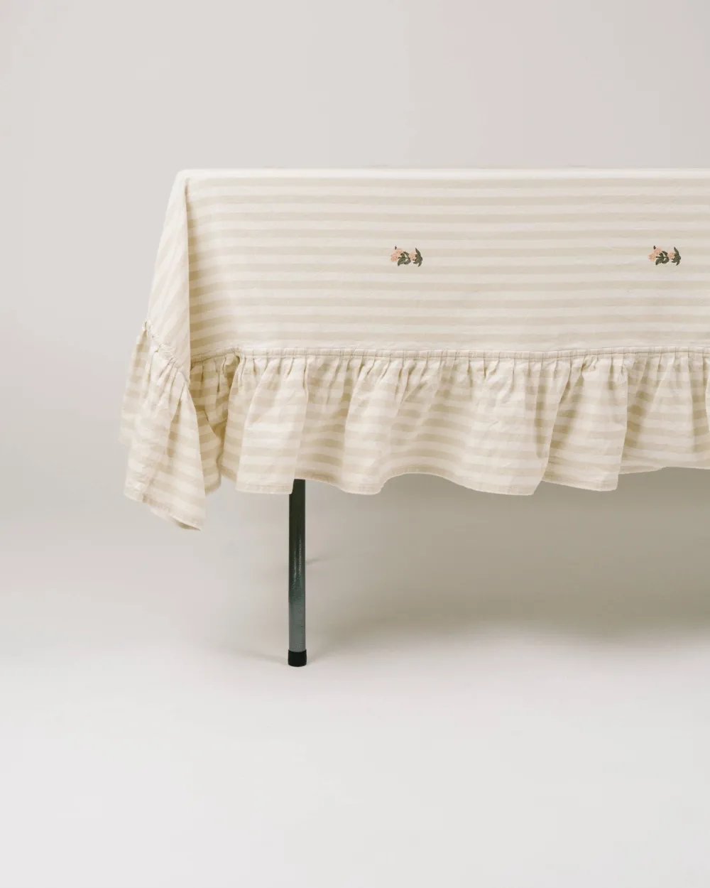 Sale Galley and Fen Flower and Stripes Ruffled Tablecloth