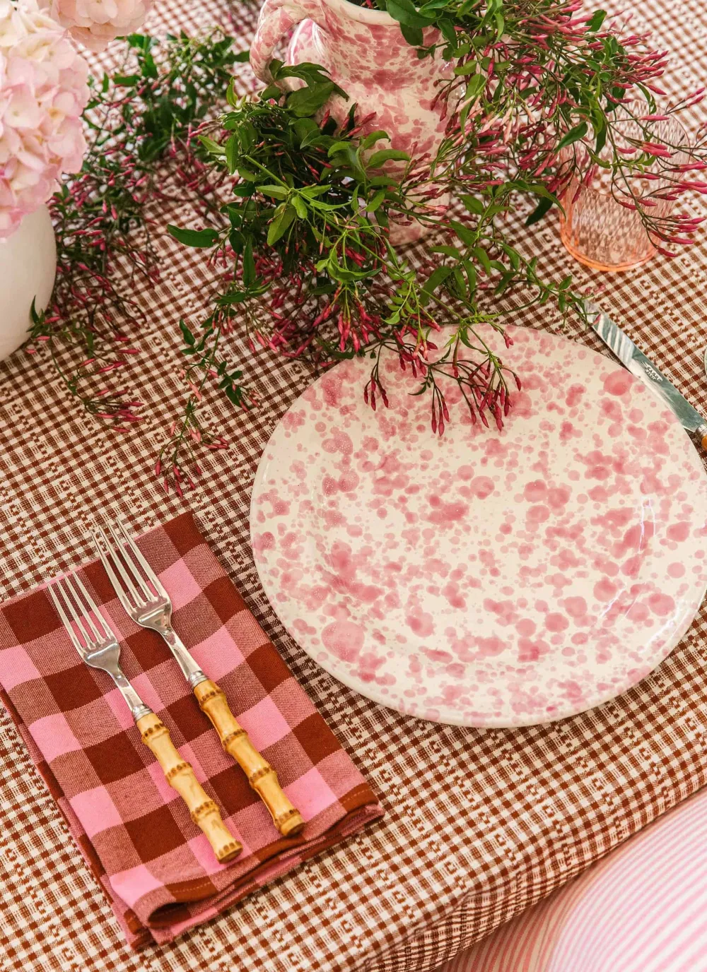 Online Heather Taylor Home Gingham Candy Nutmeg & Pink Napkins