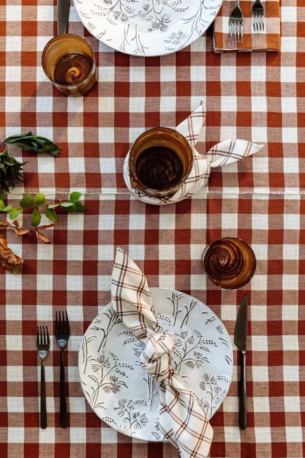 Sale Heather Taylor Home Gingham Nutmeg Tablecloth