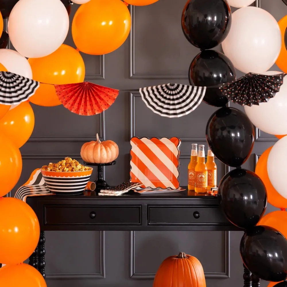 Hot My Mind’s Eye Halloween Fan Bunting Banner