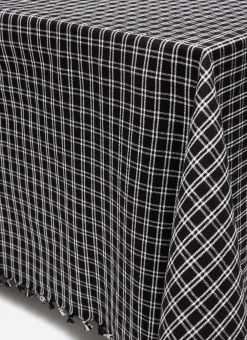 Outlet Heather Taylor Home Harrison Plaid Black Tablecloth