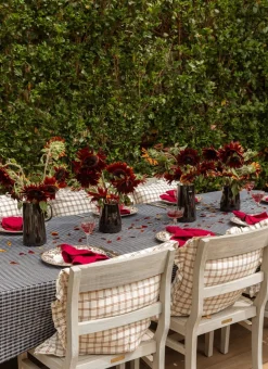 Outlet Heather Taylor Home Harrison Plaid Black Tablecloth