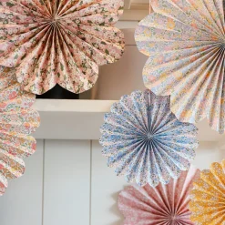 Hot Meri Meri X Liberty Paper Pinwheel Decorations