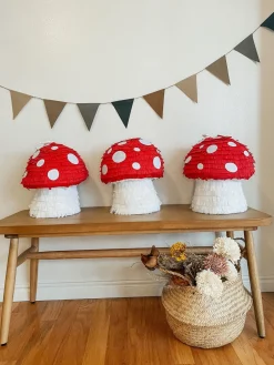 Discount mamaspinatas Mushroom Piñata