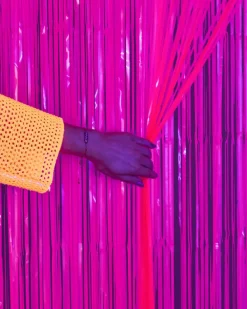 Hot xo, Fetti Neon Pink Fringe Curtain Backdrop