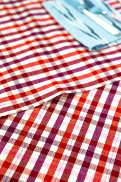 Archive New York Noel Plaid Table Runner
