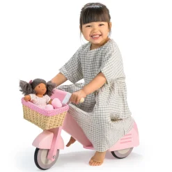 Outlet Tender Leaf Scooter with Basket
