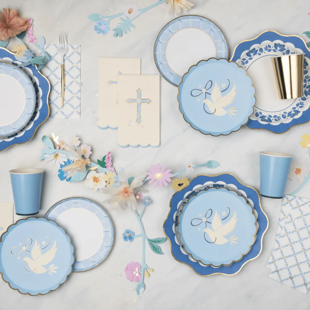 Hot Bonjour Fete Sky Blue Trellis Small Plates