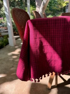 Sale Heather Taylor Home Soho Two Toned Bordeaux Tablecloth