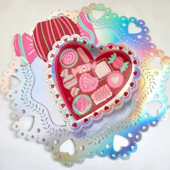 Clearance Packed Party Sweetheart Iridescent Doily Placemats (10 count)