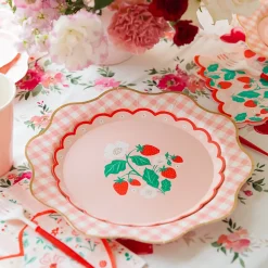 Hot Bonjour Fete Sweet Strawberry Small Plates