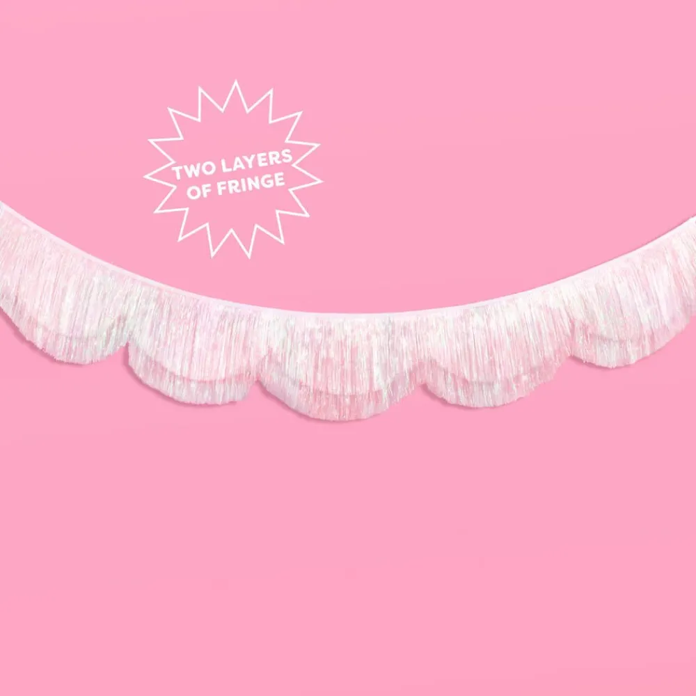 Best xo, Fetti White Scalloped Fringe Banner