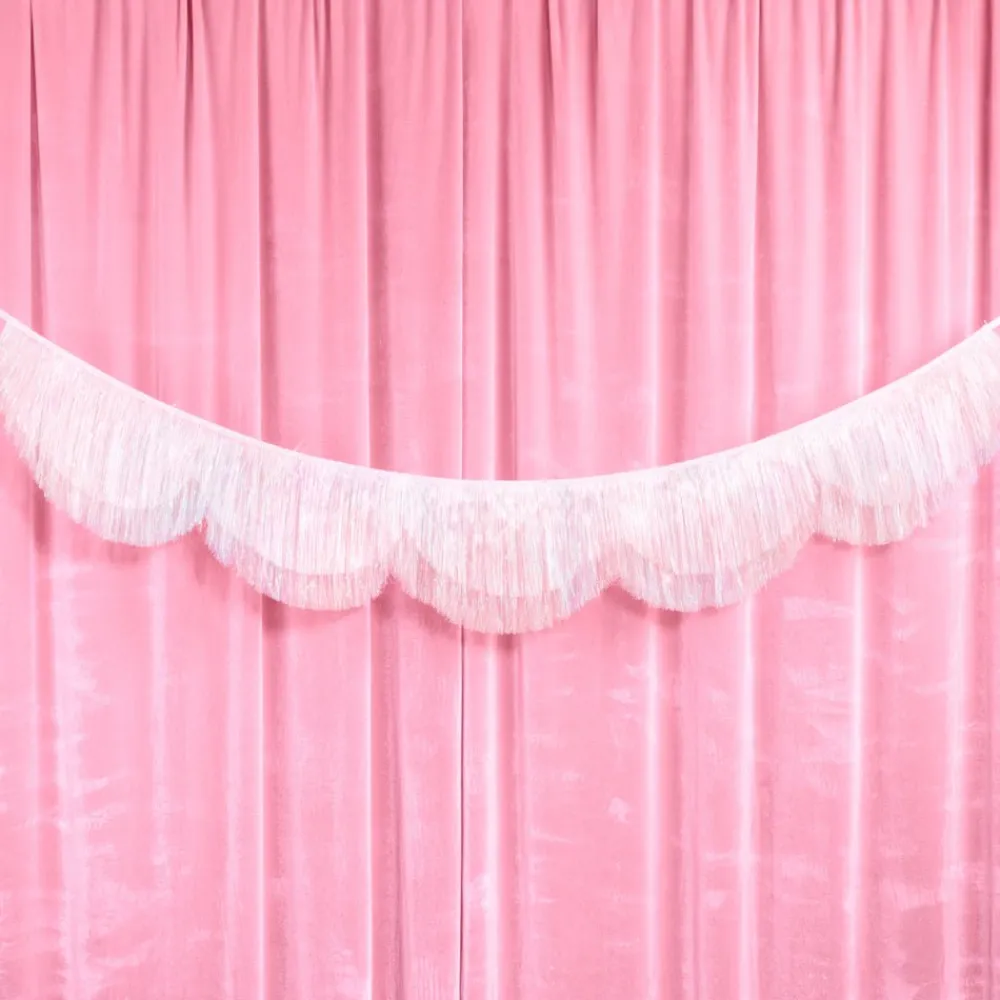 Best xo, Fetti White Scalloped Fringe Banner